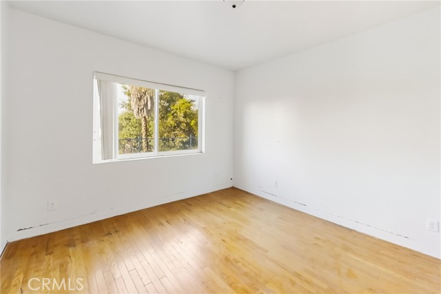 Detail Gallery Image 11 of 39 For 261 E Crescent Ave, Redlands,  CA 92373 - 5 Beds | 3/1 Baths