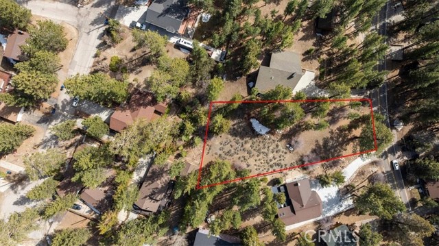 Detail Gallery Image 7 of 10 For 293 Catalina, Big Bear Lake,  CA 92315 - – Beds | – Baths