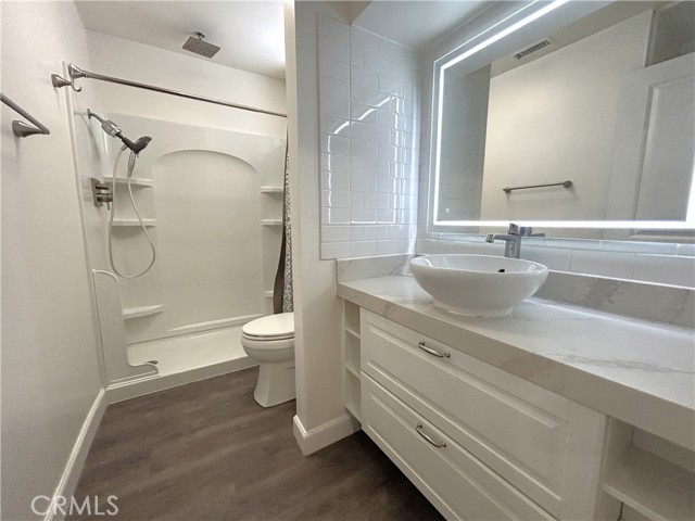 Detail Gallery Image 19 of 21 For 3719 Oak Creek, Ontario,  CA 91761 - 2 Beds | 2 Baths