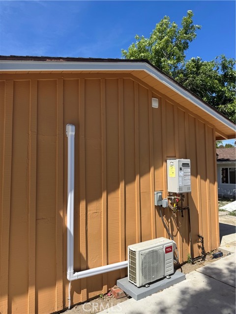 Detail Gallery Image 4 of 8 For 18573 Farjardo, Rowland Heights,  CA 91748 - 2 Beds | 1 Baths