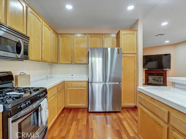 10025 Topanga Canyon, 108 photo 9