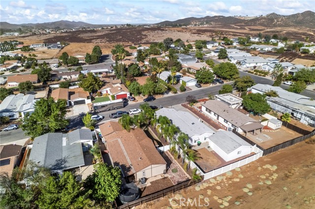 Detail Gallery Image 38 of 45 For 24847 Split Rail Rd, Wildomar,  CA 92595 - 3 Beds | 2 Baths