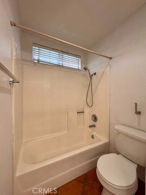 40132 Villa Venecia, Temecula CA: https://media.crmls.org/medias/fd22fa64-ea95-45f5-adbf-5c152c6e0f50.jpg