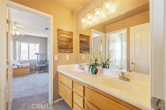 40125 Watford Way, Palmdale, CA 93551 photo 35