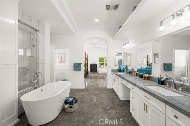 Detail Gallery Image 31 of 75 For 22252 Monte Rancho Dr, Temecula,  CA 92590 - 4 Beds | 4 Baths