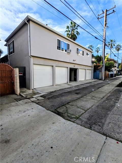 Detail Gallery Image 14 of 15 For 1019 6th St #2,  Santa Monica,  CA 90403 - 1 Beds | 1 Baths