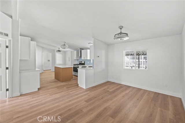 Detail Gallery Image 7 of 35 For 1550 Rimpau #125,  Corona,  CA 92881 - 3 Beds | 2 Baths