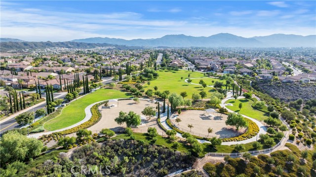 Detail Gallery Image 5 of 64 For 34595 Collier Falls Ct, Temecula,  CA 92592 - 5 Beds | 3/1 Baths