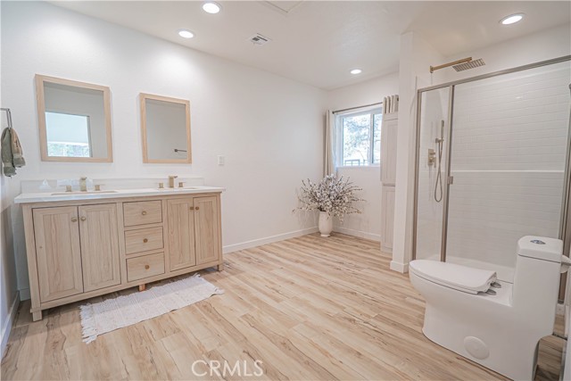35356 Sierra Vista Drive, Agua Dulce CA: https://media.crmls.org/medias/fd26e973-32e7-4082-96d2-534ab5385835.jpg