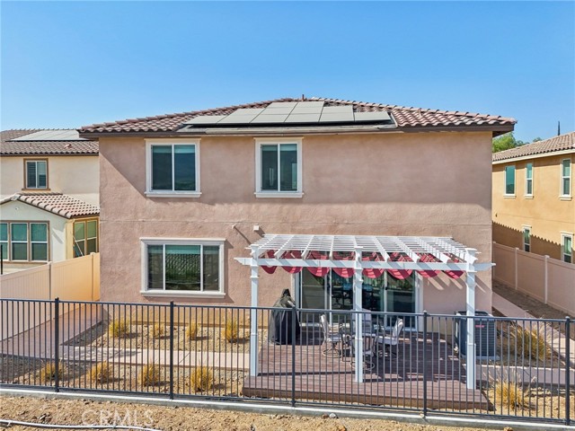 Detail Gallery Image 4 of 75 For 11257 Finders Ct, Corona,  CA 92883 - 5 Beds | 2/1 Baths