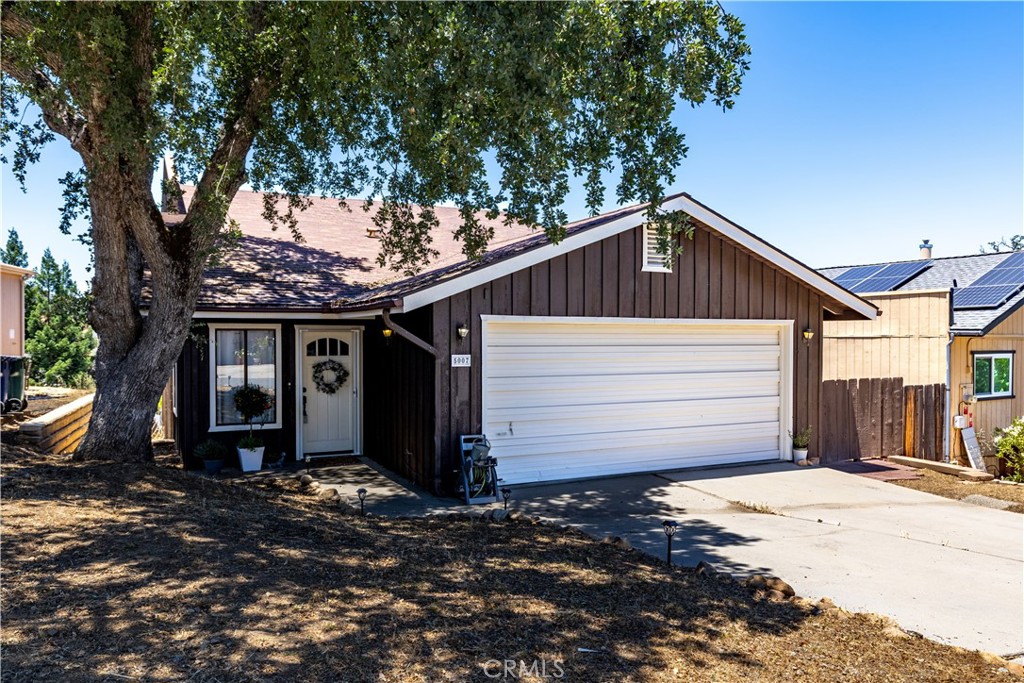 5007 Meadow Lark Lane