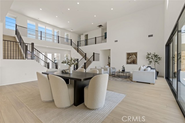 Detail Gallery Image 6 of 41 For 24175 N Camino Cascada, Valencia,  CA 91354 - 5 Beds | 5/1 Baths