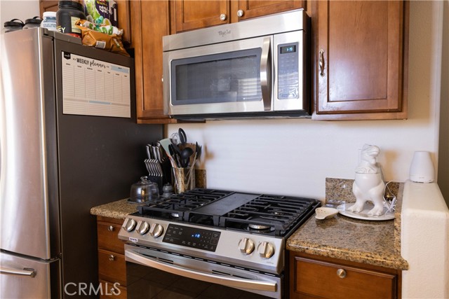 Detail Gallery Image 9 of 33 For 621 E 223rd St #C,  Carson,  CA 90745 - 3 Beds | 2/1 Baths