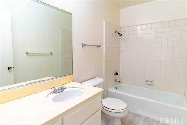 Detail Gallery Image 18 of 25 For 811 S San Carlos Ct, San Dimas,  CA 91773 - 2 Beds | 2/1 Baths