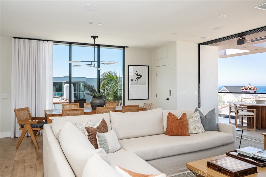 3203 Vista Drive