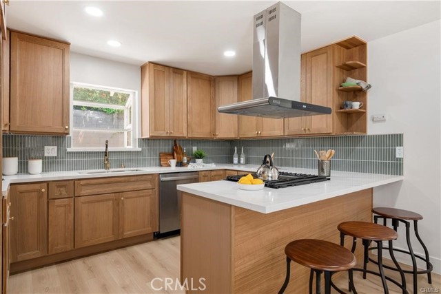 Detail Gallery Image 4 of 19 For 221 Wiley Ct, Claremont,  CA 91711 - 3 Beds | 2 Baths