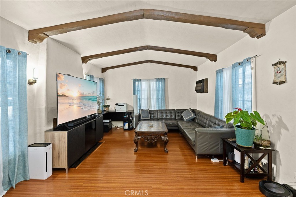 1521 N Columbus Avenue Glendale img 37