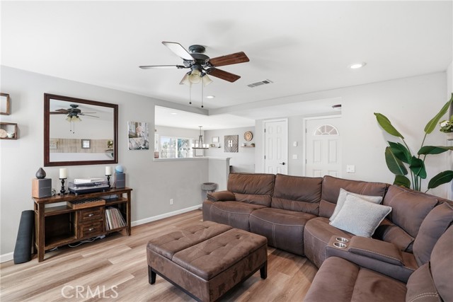 Detail Gallery Image 8 of 39 For 380 Highland Dr, Santa Maria,  CA 93455 - 3 Beds | 2 Baths