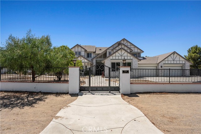 9744 Sweetwater Drive, Agua Dulce CA: https://media.crmls.org/medias/fd2d9dde-15b6-4451-9749-8e6b2d3d54ce.jpg