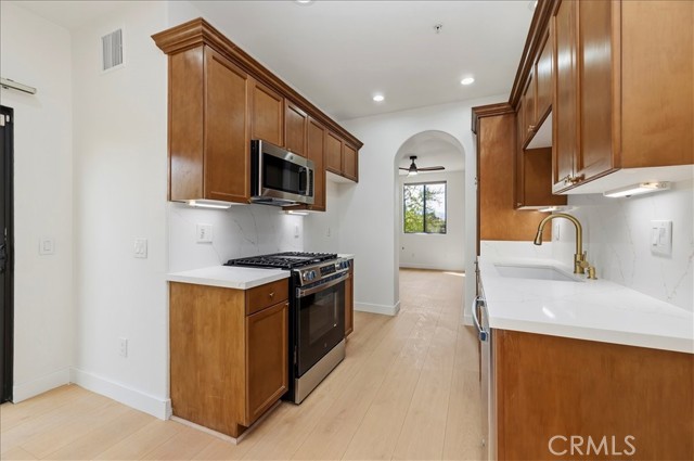1045 Villorrio S, Palm Springs, CA 92262