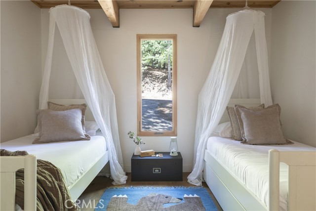 Detail Gallery Image 12 of 32 For 433 Annandale Dr, Lake Arrowhead,  CA 92352 - 3 Beds | 2 Baths