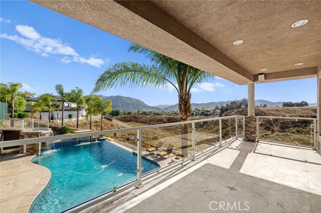 43845 Calle De Velardo, Temecula CA: https://media.crmls.org/medias/fd2f63b5-e15e-49a5-958d-1a247ae799f7.jpg