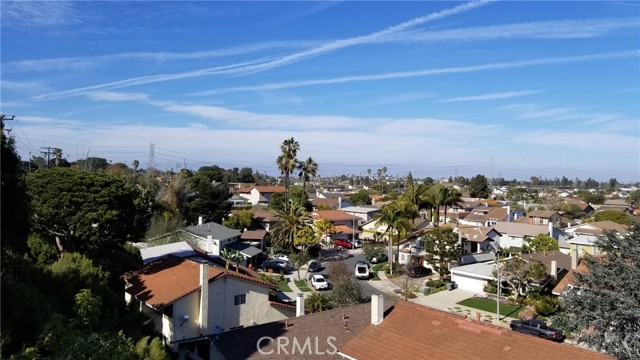 1410 Diamond Street, Redondo Beach, California 90277, 3 Bedrooms Bedrooms, ,1 BathroomBathrooms,Residential,Sold,Diamond,SB21052149