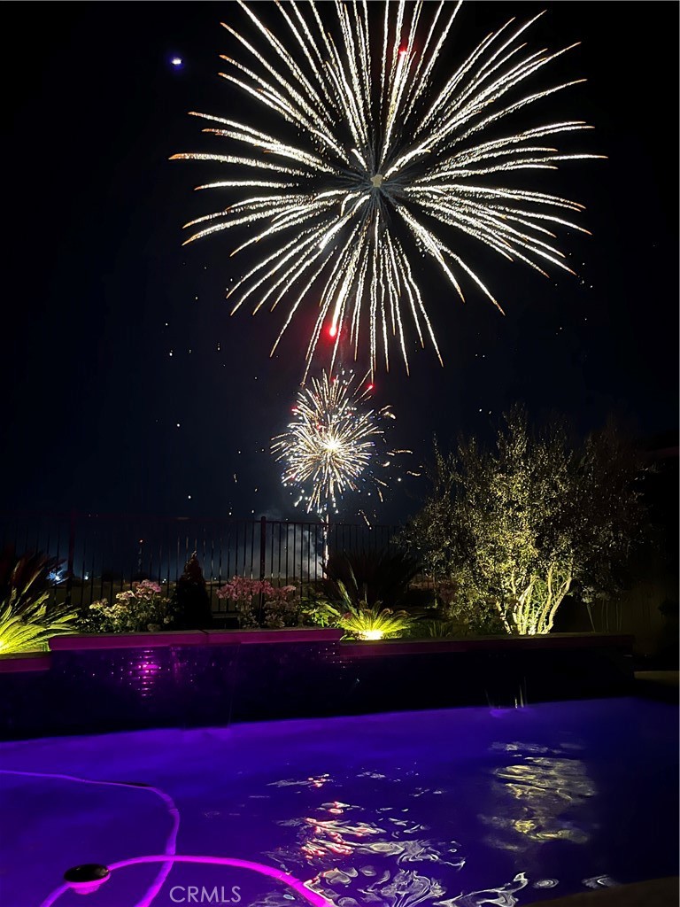 https://media.crmls.org/medias/fd30dd26-055a-4fdd-a1f0-5709b2864b84.jpg?preset=X-Large