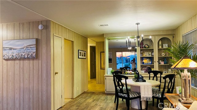 720 Santo Tomas Drive, Hemet CA: https://media.crmls.org/medias/fd31311f-2c1f-4f26-9d71-b73e067b680b.jpg