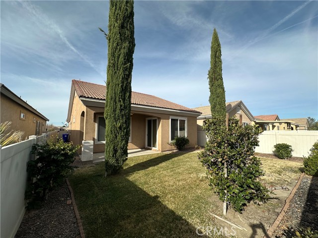 Detail Gallery Image 10 of 12 For 10273 Wascana Ln, Apple Valley,  CA 92308 - 2 Beds | 2 Baths