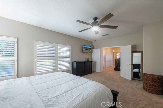 231 Knoll Ridge Road, Simi Valley CA: https://media.crmls.org/medias/fd317e26-e46a-404e-8e41-58ee27f89f7d.jpg