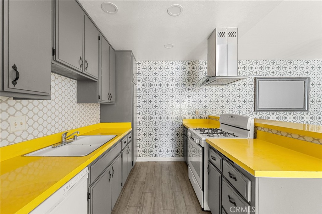 MLS #IV25182931 img 10