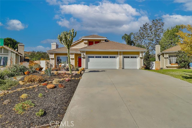 Detail Gallery Image 3 of 56 For 6988 Lafayette St, Moorpark,  CA 93021 - 3 Beds | 2 Baths