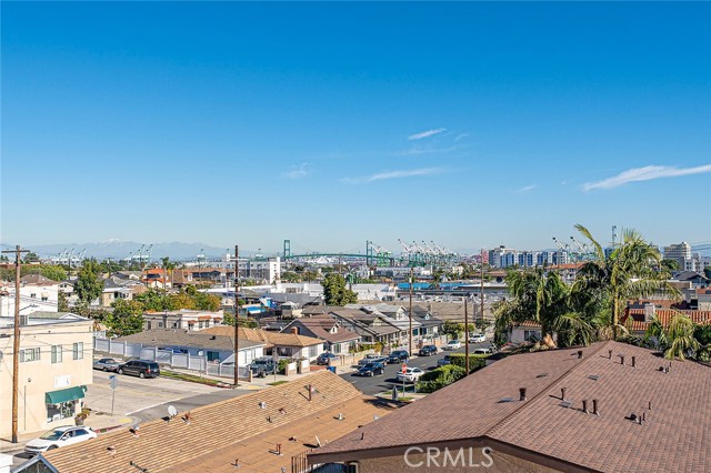 Detail Gallery Image 31 of 35 For 825 W 6th St #3,  San Pedro,  CA 90731 - 3 Beds | 2/1 Baths