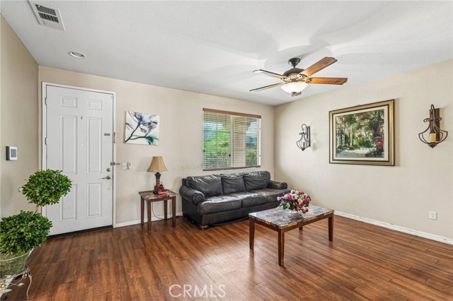 Front Image Thumbnail for CRCV26091354