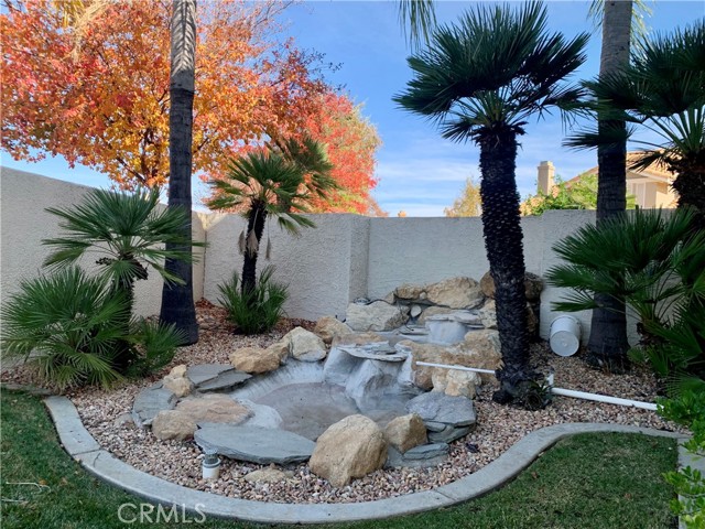 Detail Gallery Image 4 of 39 For 1418 Las Colinas, Banning,  CA 92220 - 3 Beds | 2/1 Baths