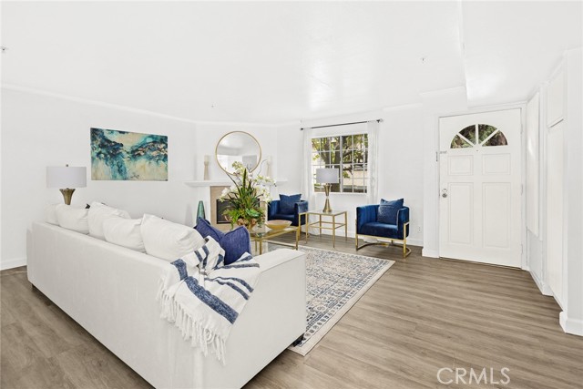 Detail Gallery Image 9 of 36 For 148 Diamond St #B,  Arcadia,  CA 91006 - 4 Beds | 2/1 Baths
