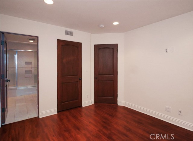 Detail Gallery Image 17 of 36 For 105 Paseo De La Playa #F,  Redondo Beach,  CA 90277 - 3 Beds | 3/1 Baths