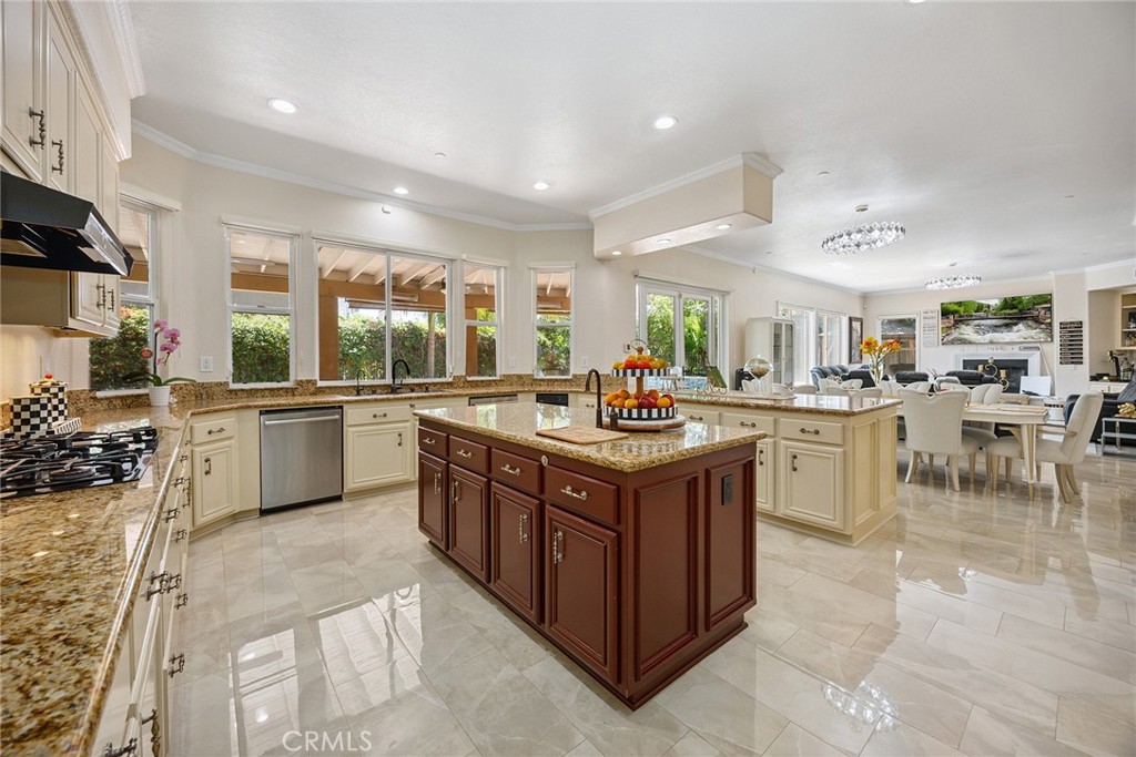 MLS #PW25089821 img 8