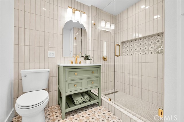 Detail Gallery Image 30 of 67 For 8459 La Vela, Whittier,  CA 90605 - 5 Beds | 4/1 Baths