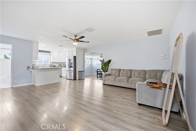 Detail Gallery Image 5 of 32 For 2371 3rd, Atwater,  CA 95301 - 3 Beds | 2 Baths