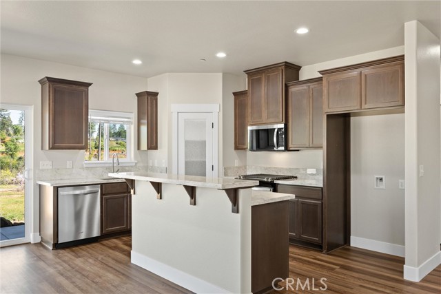 Detail Gallery Image 14 of 28 For 1761 Silverthorne, Paradise,  CA 95969 - 3 Beds | 2 Baths