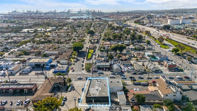 Image 50 of 54 For 1303 Anaheim Street