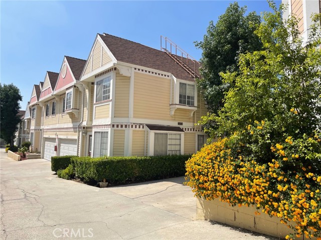 13750 Hubbard Street, 38 photo 3