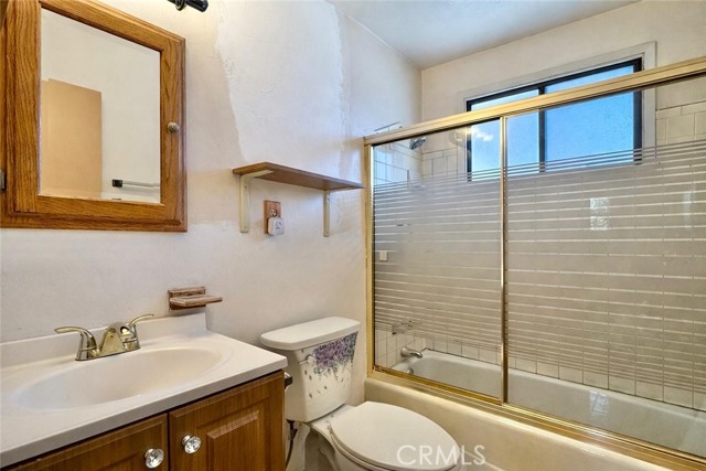 Detail Gallery Image 9 of 19 For 605 Juniper Ave, Fullerton,  CA 92833 - 4 Beds | 2 Baths