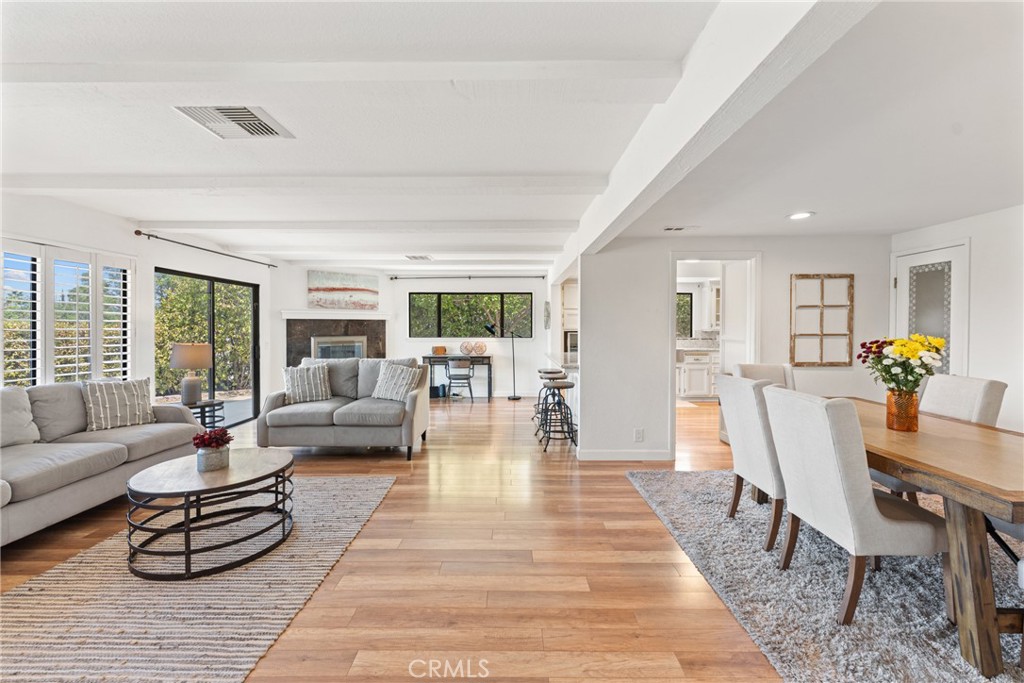 MLS #CV25182103 image #10