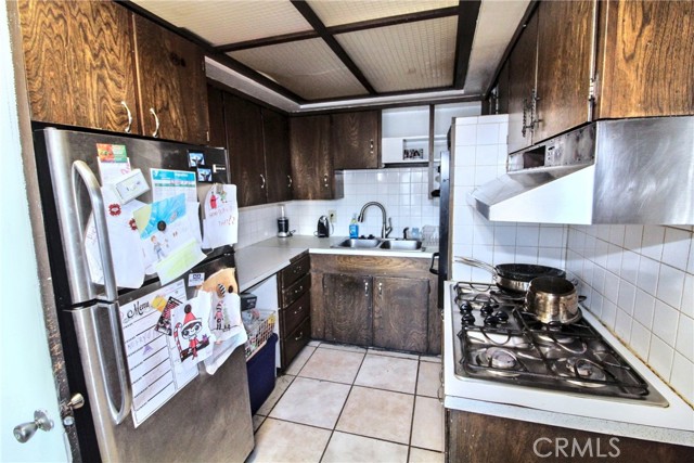 Detail Gallery Image 8 of 41 For 6271 Cherry Ave, Long Beach,  CA 90805 - 3 Beds | 1/1 Baths