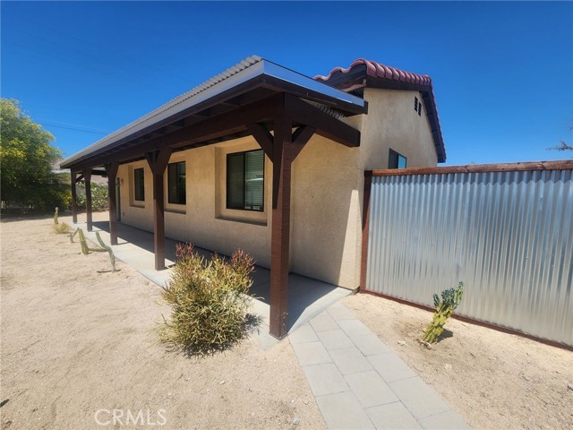 6628 National Park Drive, 29 Palms CA: https://media.crmls.org/medias/fd3c5d6b-e57f-4912-81a1-1398e45fc6f3.jpg