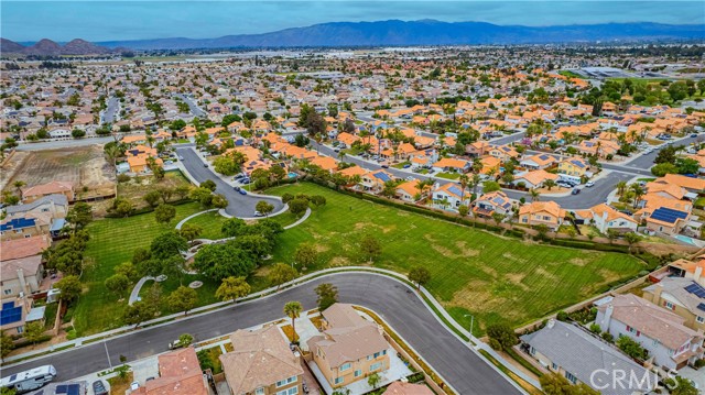 1650 Elmbridge Lane, Hemet CA: https://media.crmls.org/medias/fd3d1c44-5e92-4aea-a732-a8257d2b8087.jpg