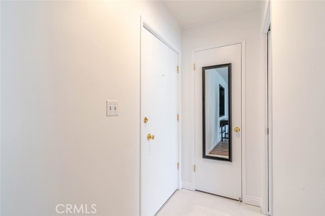 Detail Gallery Image 10 of 25 For 13543 Moorpark St #7,  Sherman Oaks,  CA 91423 - 2 Beds | 2 Baths